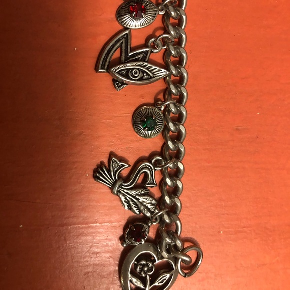 Vintage Sweetheart Charm Bracelet WILL YOU BEE MY SWEETHEART symbols message - Picture 8 of 9